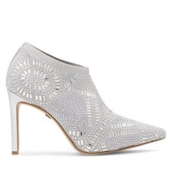 Półbuty Nine West. Szare półbuty wsuwane Nine West, bez wzorów, bez obcasa, na obcasie. Za 299.99 zł.