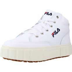 Tenisówki Fila Model Sandblast Mid Kolor Biały. Białe trampki Fila, bez wzorów, ze skóry, sportowe, bez zapięcia. Za 179.00 zł.