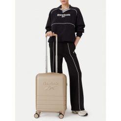 Walizka kabinowa Reebok. Brązowe walizki Reebok. Za 229.99 zł.