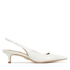 Sandały Steve Madden. Białe sandały Steve Madden, bez wzorów, bez obcasa, na szpilce, bez zapięcia. Za 339.99 zł.
