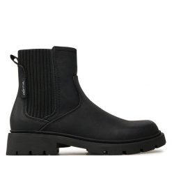 Sztyblety Wrangler. Czarne botki Wrangler, bez wzorów, bez obcasa, na płaskiej podeszwie, bez zapięcia. Za 199.99 zł.