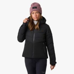 Kurtka narciarska kobieca Swedemount Vail Ski Jacket wodoodporna. Czarne kurtki narciarskie SWEDEMOUNT, na zimę, bez wzorów, bez kaptura, narciarskie. Za 447.00 zł.