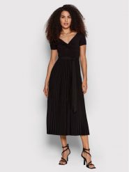 Guess Sukienka codzienna Erynn WBGK86 WE6D1 Czarny Slim Fit. Czarne sukienki Guess, na co dzień, xs, z aplikacjami, z syntetyku, bez kołnierzyka, bez ramiączek, proste. Za 319.99 zł.