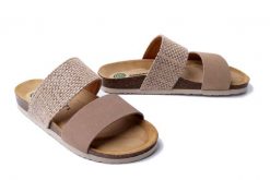 DR. BRINKMANN 700527-08 beige, klapki damskie. Brązowe klapki Dr. Brinkmann, bez wzorów, ze skóry, bez obcasa, bez zapięcia. Za 204.90 zł.