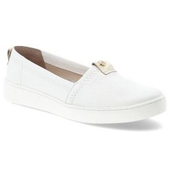 Białe Półbuty Armodo Stylowe Wsuwane Obuwie Damskie. Białe półbuty wsuwane Armodo, na lato, bez wzorów, ze skóry, eleganckie, bez obcasa. Za 249.00 zł.