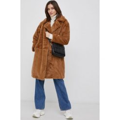 Vero Moda Płaszcz damski kolor brązowy przejściowy. Brązowe płaszcze Vero Moda, l, bez wzorów, z materiału, klasyczne, bez kaptura. W wyprzedaży za 219.99 zł.