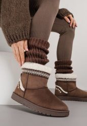 Brązowe Wsuwane Śniegowce Zdobione Futrem i Haftem Mevittia. Brązowe śniegowce Born2be, z aplikacjami, z jeansu, bez zapięcia. Za 109.99 zł.