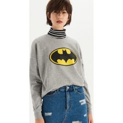 Bluza Batman - Jasny szar. Bluzy bez kaptura marki Sinsay. W wyprzedaży za 24.99 zł.