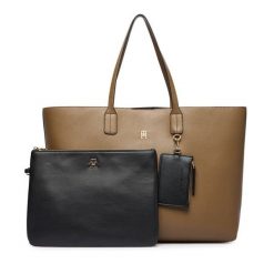 Torebka Tommy Hilfiger. Brązowe shopper bag Tommy Hilfiger, bez wzorów, bez dodatków. Za 649.99 zł.
