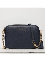 MICHAEL Michael Kors Torebka Jet Set 32F7GGNM8L Granatowy. Niebieskie listonoszki MICHAEL Michael Kors, bez wzorów, ze skóry, bez dodatków. Za 739.99 zł.