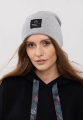 Bawełniana czapka H-TESS. Szare czapki zimowe Volcano, z aplikacjami, z bawełny, klasyczne. Za 59.99 zł.