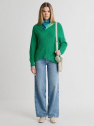 Sweter damski z wiskozy z dekoltem v-neck zielony Cyntiana 301. Zielone swetry BIG STAR, l, bez wzorów, z bawełny, eleganckie, bez ramiączek. W wyprzedaży za 139.99 zł.