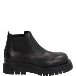 CZARNE SZTYBLETY F140 VIT NERO. Czarne botki Venezia, bez wzorów, ze skóry, bez obcasa, bez zapięcia. Za 279.00 zł.