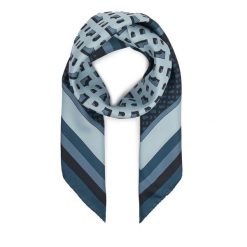 Chusta BOSS. Niebieskie chusty Boss, bez wzorów. Za 549.99 zł.