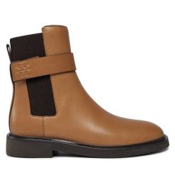 Sztyblety Tory Burch. Brązowe botki Tory Burch, bez wzorów, bez obcasa, na płaskiej podeszwie, bez zapięcia. Za 2,269.00 zł.