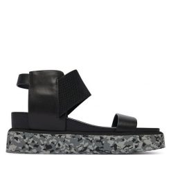 Sandały United Nude. Czarne sandały United Nude, bez wzorów, bez obcasa, na koturnie, bez zapięcia. Za 929.99 zł.