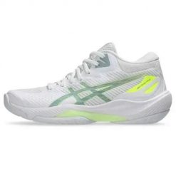Buty siatkarskie damskie Asics 1072A131100. Białe buty treningowe ASICS, bez wzorów, z materiału, bez zapięcia, do siatkówki. Za 622.00 zł.