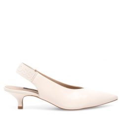 Czółenka GINO ROSSI. Białe czółenka Gino Rossi, bez wzorów, bez obcasa, bez zapięcia. Za 209.99 zł.
