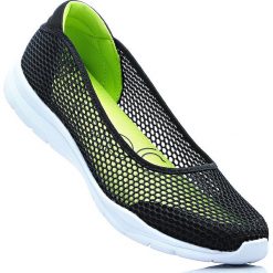 Buty sportowe bonprix czarny. Buty sportowe lifestyle marki Mohito. Za 74.99 zł.