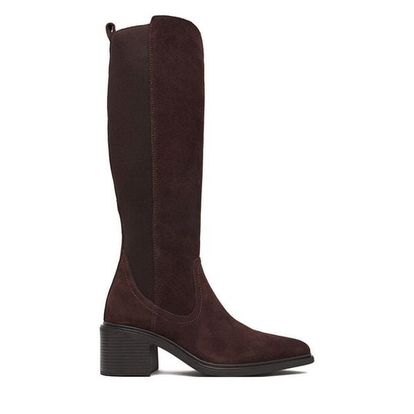 Kozaki Lasocki. Brązowe kozaki Lasocki, bez wzorów, bez obcasa, na słupku, bez zapięcia. Za 349.99 zł.