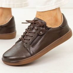 Barefoot czekoladowe skórzane półbuty damskie Potocki 19503. Brązowe półbuty wsuwane POTOCKI, na jesień, bez wzorów, z dzianiny, casualowe, bez obcasa, na płaskiej podeszwie. Za 249.00 zł.