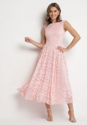 Różowa Koronkowa Sukienka o Rozkloszowanym Kroju z Odkrytymi Plecami Nelamia. Czerwone sukienki Born2be, na co dzień, m, bez wzorów, z jeansu, eleganckie, bez kołnierzyka, bez ramiączek, maxi, rozkloszowane. W wyprzedaży za 144.49 zł.