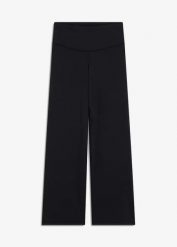 Wygodne legginsy sportowe, proste nogawki, szybko schnące. Czarne legginsy bonprix, bez wzorów, sportowe. Za 119.99 zł.