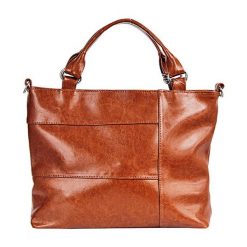 Torebka skórzana damska kuferek DAN-A T227 camel. Brązowe torebki klasyczne DAN-A, bez wzorów, ze skóry, bez dodatków. Za 199.99 zł.