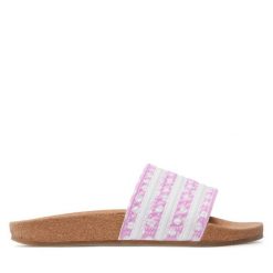 Klapki adidas. Czerwone klapki adidas, bez wzorów, sportowe, bez obcasa, bez zapięcia. Za 169.99 zł.