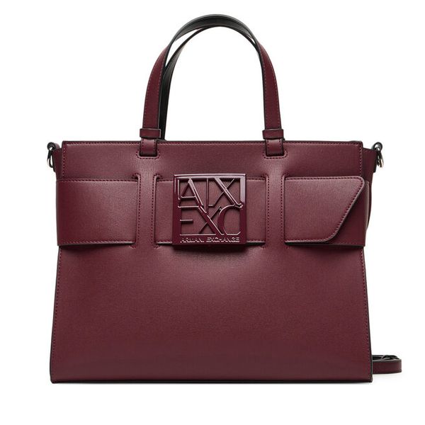 Torebka Armani Exchange. Czerwone torebki klasyczne Armani Exchange, bez wzorów, klasyczne, bez dodatków. Za 759.99 zł.
