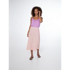 Spódnica damska Protest PRTTULLY skirt. Czerwone spódnice Protest, bez wzorów. W wyprzedaży za 107.99 zł.