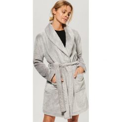 Miękki szlafrok - Jasny szar. Szlafroki damskie marki Reserved. Za 129.99 zł.