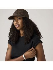 Levi's Czapka w kolorze brązowym rozmiar: onesize. Brązowe czapki z daszkiem Levi's, bez wzorów, z bawełny. Za 74.28 zł.