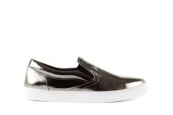 Trampki Bayla-123 5500126 Platinum, Srebrny, Skóra naturalna - 40. Szare trampki Bayla, bez wzorów, z gumy, bez zapięcia. W wyprzedaży za 71.10 zł.