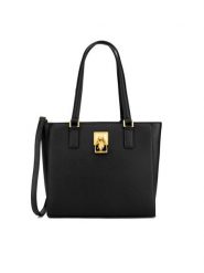 U.S. Polo Assn. Torebka BIUXT8485WVP Czarny. Czarne torebki klasyczne U.S. Polo Assn., bez wzorów, z tworzywa sztucznego, bez dodatków. Za 264.99 zł.