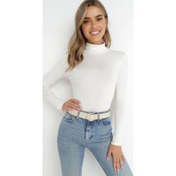 Biały Golf Dere. Białe swetry Born2be, na jesień, xl, z aplikacjami, bez ramiączek. W wyprzedaży za 16.99 zł.