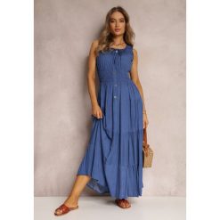 Niebieska Sukienka Kilroy. Niebieskie sukienki Renee, l, bez wzorów, boho, bez kołnierzyka, bez ramiączek, maxi, rozkloszowane. W wyprzedaży za 83.99 zł.
