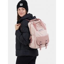 Plecak Damski Fundango Nasca. Czerwone plecaki FUNDANGO, bez wzorów, bez dodatków. Za 199.90 zł.
