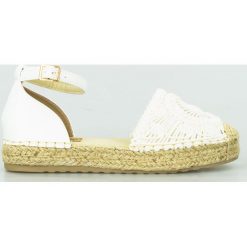Espadryle sandały na plecionej platformie białe-38. Białe sandały Inna, z aplikacjami, bez obcasa, na platformie, bez zapięcia. Za 109.99 zł.
