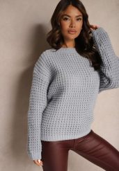 Jasnoniebieski Sweter z Wiskozą Ozdobiony Splotem Rialorae. Niebieskie swetry Renee, l, bez wzorów, z wiskozy, casualowe, bez ramiączek. W wyprzedaży za 55.99 zł.
