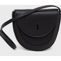 Trussardi torebka kolor czarny. Czarne listonoszki TRUSSARDI, bez wzorów, na ramię, bez dodatków. W wyprzedaży za 354.99 zł.
