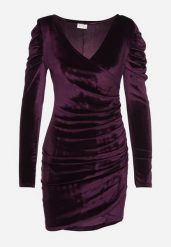 Fioletowa Dopasowana Kopertowa Sukienka z Weluru z Bufiastymi Rękawami Ardell. Fioletowe sukienki Born2be, l, z aplikacjami, z weluru, klasyczne, bez kołnierzyka, bez ramiączek, mini, dopasowane. Za 69.99 zł.