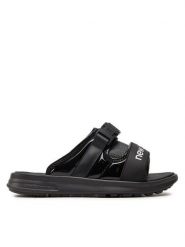 New Balance Klapki SWA330D3 Czarny. Czarne klapki New Balance, bez wzorów, ze skóry, bez obcasa, bez zapięcia. Za 149.99 zł.