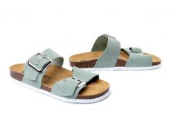 DR. BRINKMANN 700529-07 grun, klapki damskie. Zielone klapki Dr. Brinkmann, bez wzorów, ze skóry, bez obcasa, bez zapięcia. Za 239.90 zł.
