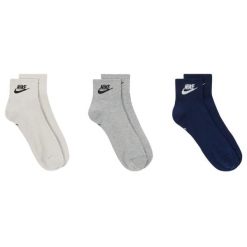 Skarpety Za Kostkę Unisex Adult Everyday Essential (zestaw 3 Sztuk). Białe skarpetki Nike, bez wzorów. Za 117.99 zł.