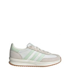 Buty RUN 70s 2.0. Białe buty trekkingowe adidas, ze skóry, bez zapięcia. W wyprzedaży za 277.00 zł.