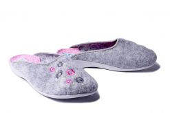 ADANEX 27885 SAL28FFH BI/SZJ, kapcie damskie. Szare kapcie Adanex, bez wzorów. Za 33.00 zł.