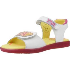 Sandały AGATHA RUIZ DE LA PRADA 242960A Biały. Białe sandały Agatha Ruiz de la Prada, bez wzorów, ze skóry, bez obcasa, bez zapięcia. Za 259.08 zł.