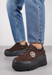 Brązowe Sneakersy Vices na Grubej Podeszwie z Metaliczną Ozdobą Tatorelis. Brązowe buty sportowe lifestyle Born2be, z aplikacjami, z jeansu, eleganckie, bez zapięcia. Za 129.99 zł.