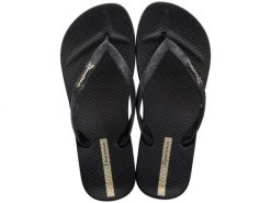 Klapki Ipanema Anat Lolita Fem Damskie. Czarne klapki Ipanema, bez wzorów, z gumy, bez obcasa, bez zapięcia. Za 73.99 zł.